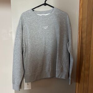 Reebok woMen's Classic Gray Crewneck Sweater